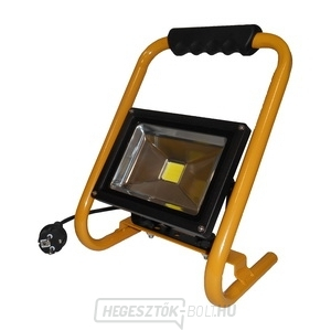 LED reflektor 20W fogantyúval