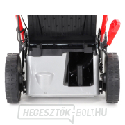 Benzinüzemű fűnyíró ráhajtható VeGA 485 SXHE 7 az 1-ben náhled