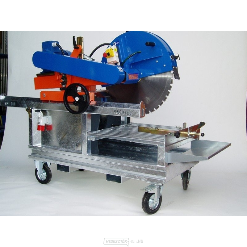 Professzionális építőipari fűrész VMP700 pro penge