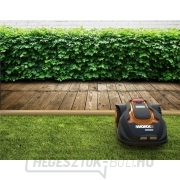 Robotfűnyíró Landroid WG791E.1  náhled