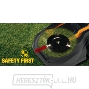 Robotfűnyíró Landroid WG791E.1  náhled