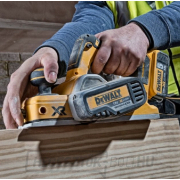 Akkus gyalu DEWALT DCP580NT 18V elem nélkül Előnézet 