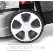 VeGA 404 SDX benzines fűnyíró meghajtással VeGA 404 SDX benzines fűnyíró meghajtással náhled