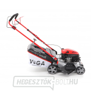 VeGA 424 SDX 5 az 1-ben benzines fűnyíró meghajtással VeGA 424 SDX 5 az 1-ben benzines fűnyíró meghajtással náhled