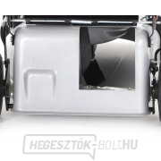 VeGA 424 SDX 5 az 1-ben benzines fűnyíró meghajtással VeGA 424 SDX 5 az 1-ben benzines fűnyíró meghajtással náhled