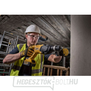 DCH133M1 Aku kombinált kalapács SDS-Plus 18V, 1x4,0Ah DeWALT bőrönd Előnézet 