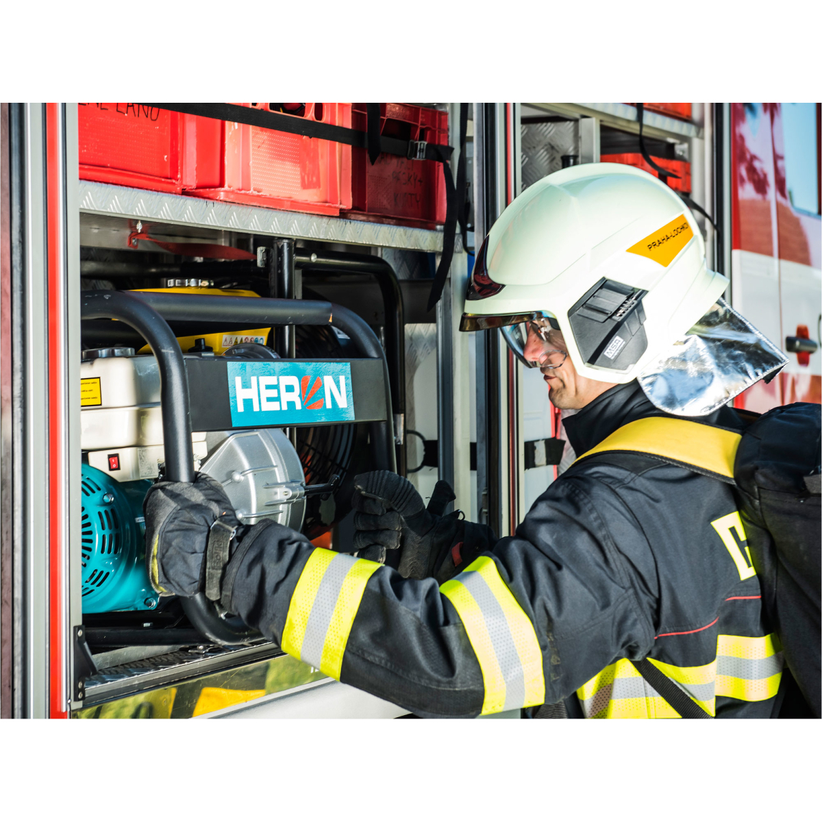 Heron EMPH 80 W benzinszivattyú Előnézet 