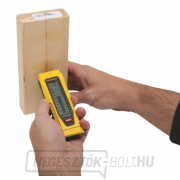 Stanley fa- és építőanyag nedvességmérő 0-77-030 Előnézet 