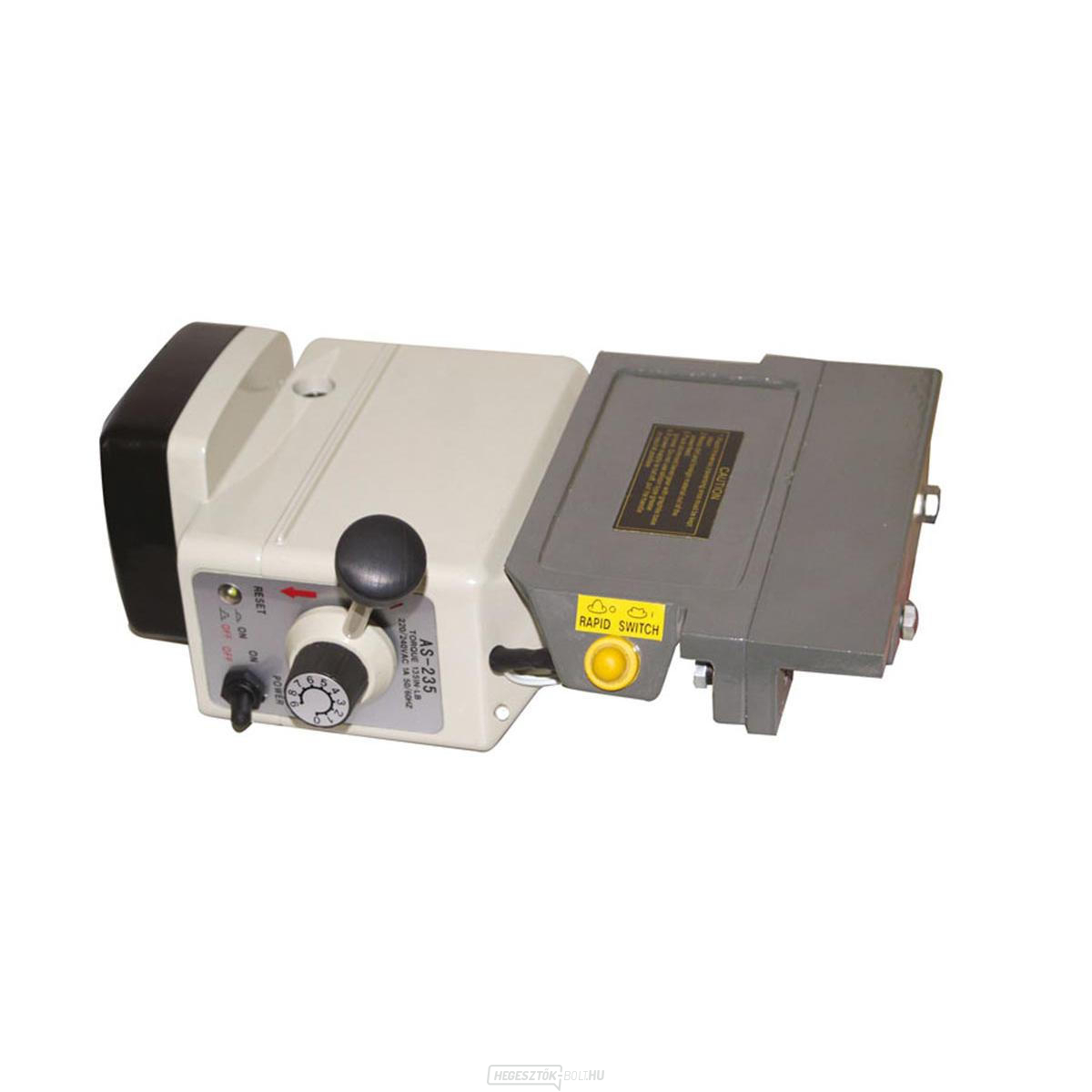 AVX automatikus adagoló a ZX7045-höz