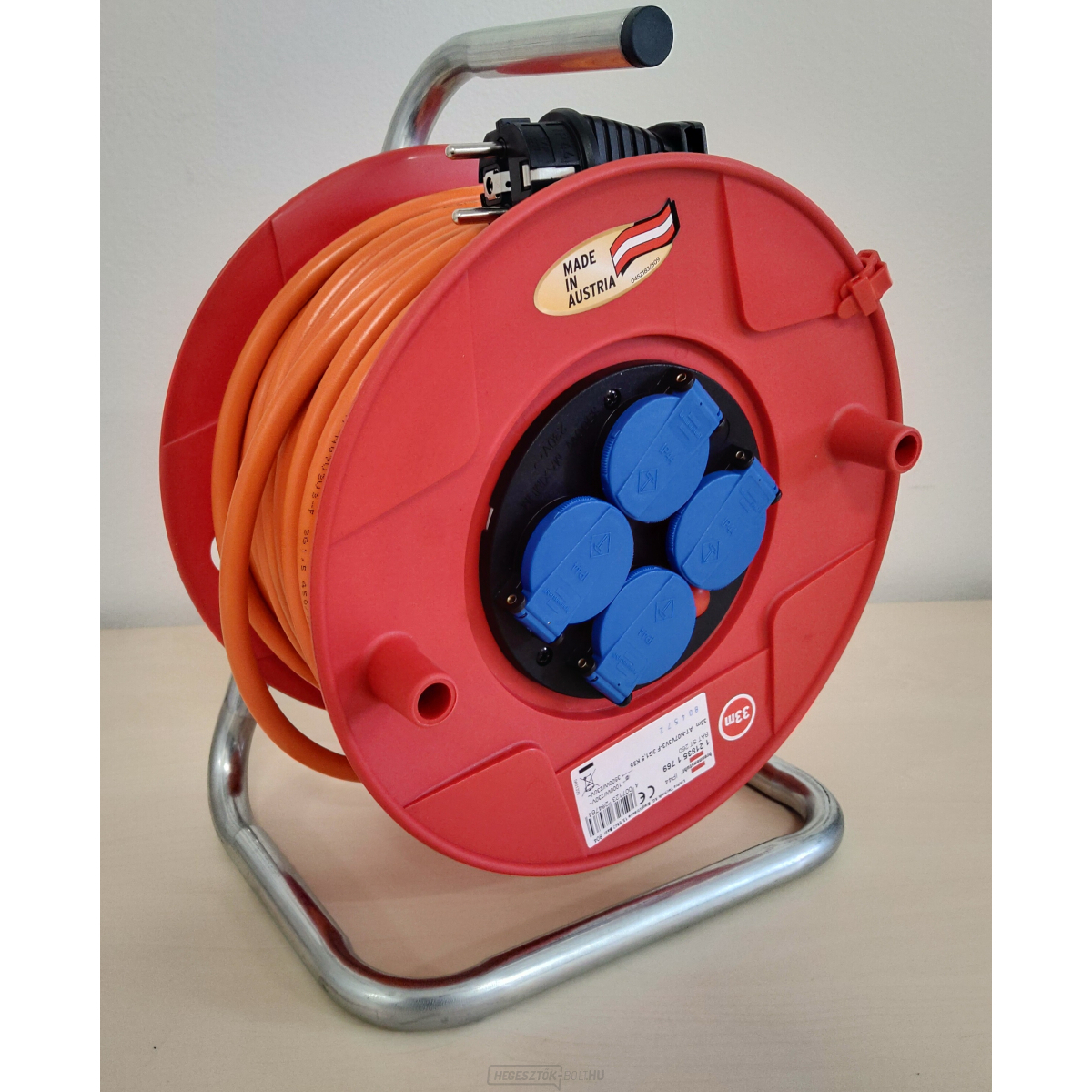 BAT 33m hosszabbító kábel PVC dobon 4x 230V 16A, 3G1,5 IP 44 narancssárga, Bremaxx építési kábel