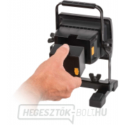 Vezeték nélküli LED-es reflektor 10W 730lm Brennenstuhl náhled