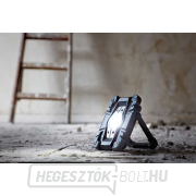 Újratölthető LED munkalámpa és power bank 2 az 1-ben, 20 W, USB Brennenstuhl náhled