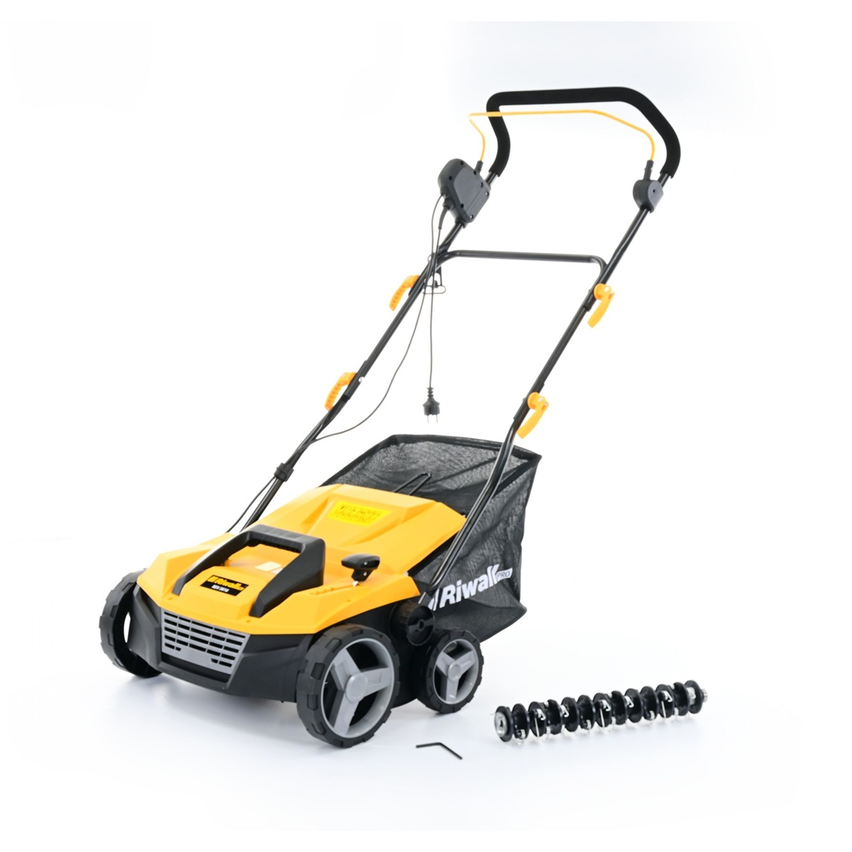 Výkonný elektrický motor a pracovní záběr