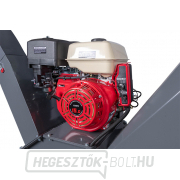 MZD-15/120 - Motoros kerti aprítógép, 15 LE, 120 mm MZD-15/120 - Motoros kerti aprítógép, 15 LE, 120 mm náhled