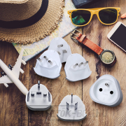 Solight utazási adapter, földelt, cserélhető villák az egész világ számára náhled