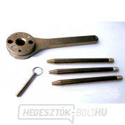 VW 5.0 V10 TDi PD Touareg, Phaeton 5.0 V10 TDi PD Touareg, Phaeton gallery main image