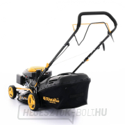 Riwall PRO RPM 4235 3 az 1-ben benzines fűnyíró meghajtással Előnézet 