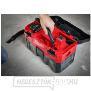 Milwaukee vezeték nélküli nedves és száraz porszívó M18 VC2-0 náhled