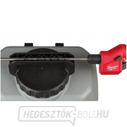 Milwaukee 15L betonfolyadék tartály M18 BPFP-CCST náhled