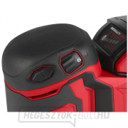 Milwaukee Aku excentrikus csiszoló 125mm M18 BOS125-502B Előnézet 