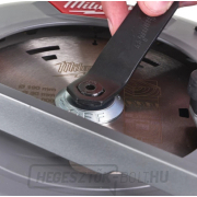 Milwaukee hátsó fogantyús körfűrész M18 FCSRH66-0 náhled