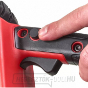 Milwaukee M18 FUEL™ Aku láncfűrész 30cm-es láncfűrészrúddal M18 FCHSC-121 náhled