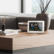 Solight meteorológiai állomás, extra nagy színes LCD kijelző, hőmérséklet, páratartalom, nyomás, RCC, USB töltés, fehér színű Előnézet  Solight meteorológiai állomás, extra nagy színes LCD kijelző, hőmérséklet, páratartalom, nyomás, RCC, USB töltés, fehér színű Előnézet