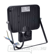 Solight LED reflektor PRO szenzorral, 30W, 2550lm, 5000K, IP44 Előnézet  Solight LED reflektor PRO szenzorral, 30W, 2550lm, 5000K, IP44 Előnézet