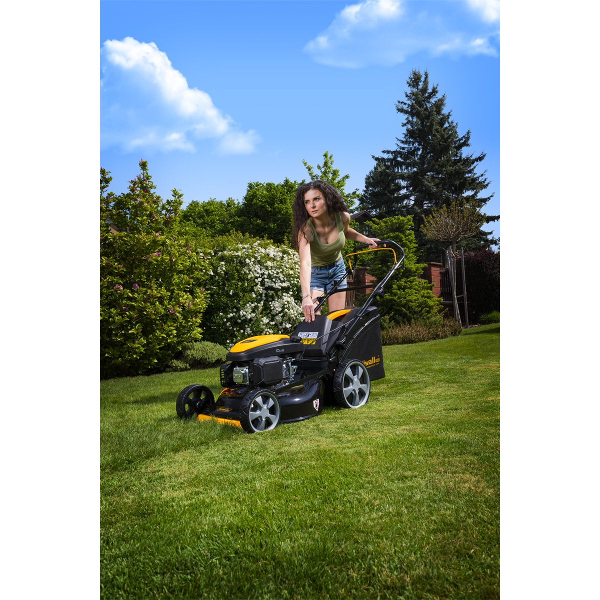 Benzines fűnyíró Riwall PRO RPM 5155 PRO 4in1 meghajtással Előnézet 