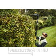 DeWALT akkumulátoros sövénynyíró hosszú nyéllel, akkumulátor és töltő nélkül, DCMPH566N  DeWALT akkumulátoros sövénynyíró hosszú nyéllel, akkumulátor és töltő nélkül, DCMPH566N  náhled