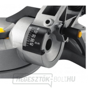 DEWALT DWS778 gérvágó fűrész DEWALT DWS778 gérvágó fűrész náhled