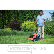 Akkumulátoros fűnyíró mozgatás nélkül, BRUSHLESS, 20V Li-ion, 2x2000mAh Akkumulátoros fűnyíró mozgatás nélkül, BRUSHLESS, 20V Li-ion, 2x2000mAh náhled