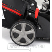 VeGA 42S ECO - Gyalogos fűnyíró + 4Ah akkumulátor + gyorstöltő náhled