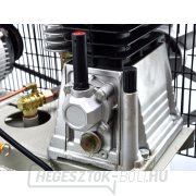 Olajlevegő kompresszor GEKO G80304 náhled