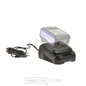 Gyorstöltő Li-ion akkumulátorokhoz 18V Gyorstöltő Li-ion akkumulátorokhoz 18V gallery main image