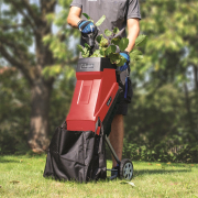 Scheppach GS 55 elektromos késes aprítógép 2400 W náhled