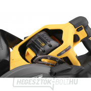 Akkumulátoros körfűrész DeWALT FLEXVOLT DCS577N Előnézet 