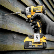 Akkus ütvecsavarozó 3 fokozatú 18V XR Li-Ion 2x5.0 Ah DeWALT DCF887P2 18V XR Li-Ion 2x5.0 Ah DeWALT DCF887P2 Előnézet 