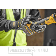 Akkus sarokcsiszoló 125mm DEWALT DCG409T1 18V 1x6.0Ah náhled