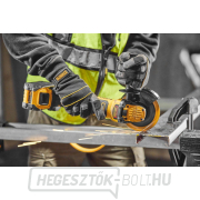 Akkus sarokcsiszoló 125mm DEWALT DCG409T1 18V 1x6.0Ah náhled