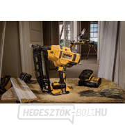 Akkus akkus szegező DEWALT 18V DCN660P2 XR Li-Ion 2x5.0Ah Akkus akkus szegező DEWALT 18V DCN660P2 XR Li-Ion 2x5.0Ah náhled