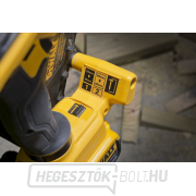 Akkumulátoros 2 sebességes tűzőgép 2x5,0Ah 18V XR Li-Ion DeWALT DCN693P2 náhled