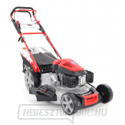 Benzines fűnyíró VeGA 567 SXH 6in1 változtatható meghajtással+ Összeszerelés, szerviz plusz, tartály, olaj, kefe Benzines fűnyíró VeGA 567 SXH 6in1 változtatható meghajtással+ Összeszerelés, szerviz plusz, tartály, olaj, kefe gallery main image