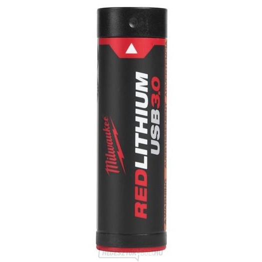 MILWAUKEE L4B3 - USB akkumulátor REDLITHIUM™ 3.0 Ah