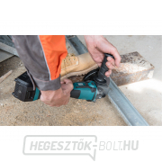 Akkus sarokcsiszoló 125mm EXTOL INDUSTRIAL, SHARE20V, KEFE NÉLKÜLI, 20V Li-ion, 4000mAh Akkus sarokcsiszoló 125mm EXTOL INDUSTRIAL, SHARE20V, KEFE NÉLKÜLI, 20V Li-ion, 4000mAh náhled