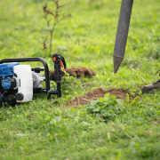 Scheppach EB 2000 talajfúrógép + 3 fúrószár náhled