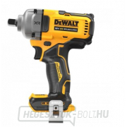 DEWALT Akkus ütvecsavarozó 18V akkus DCF892N nélkül gallery main image