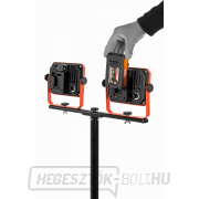 POWERPLUS POWDP8035 - Elemes LED zseblámpa állványon 2x20V plusz 220V 2x20W (elem nélkül) náhled