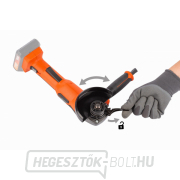 Akkus sarokcsiszoló 115mm POWERPLUS POWDP35100 - 20V (akkumulátor nélkül) náhled