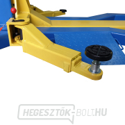 Egyoszlopos emelő 2,5 t náhled